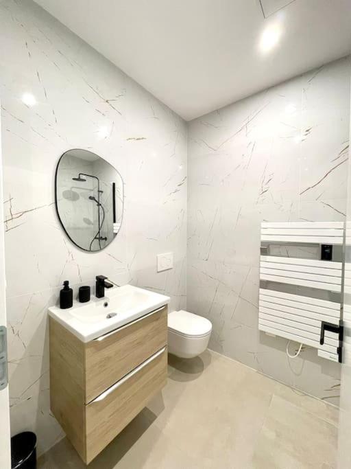 Appartement Moderne + Parking A 50M De La Mer La Ciotat Exterior foto